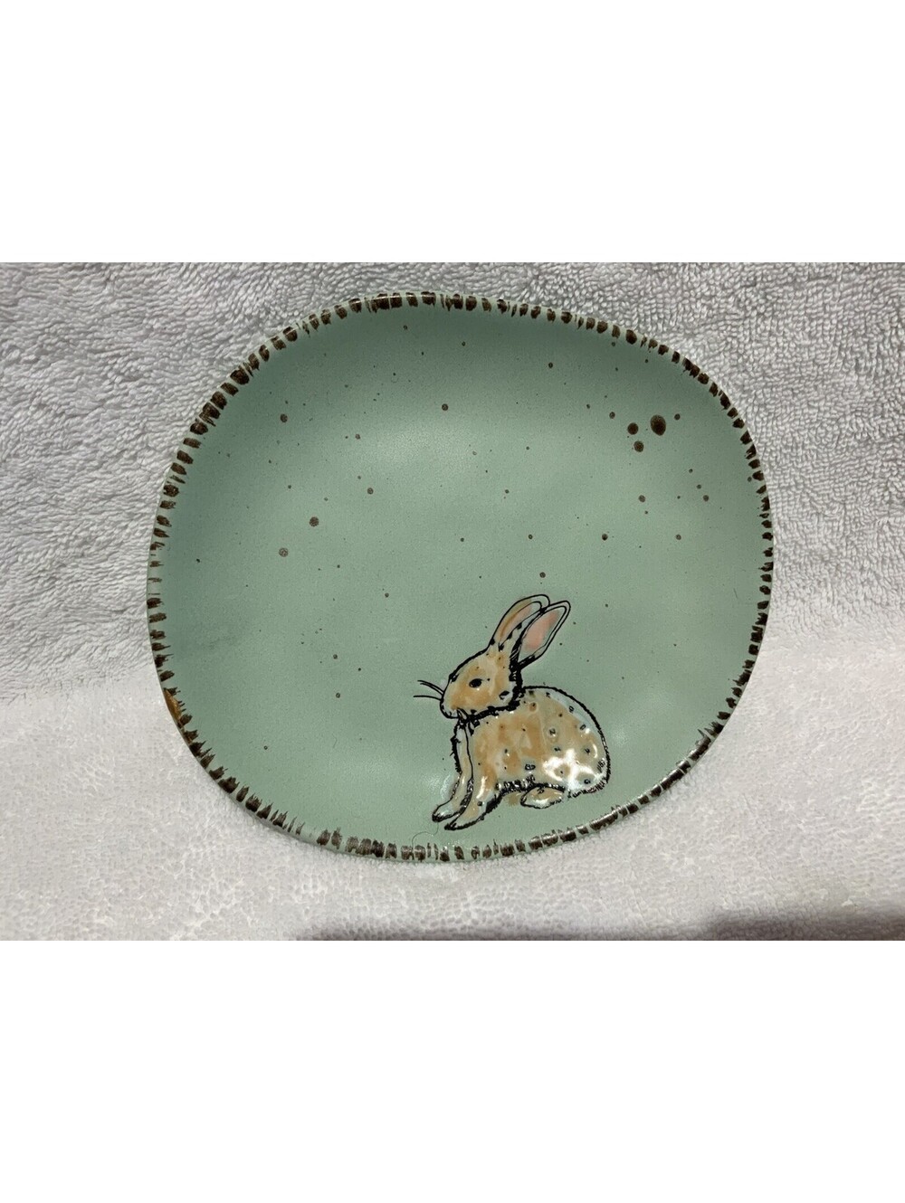 inHomestylez Handcrafted Turquoise Bunny Sm. Appetizer/Desert 6”L x 5.5”W Plate